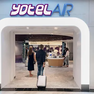 Yotelair Changi Airport Landside Singapur
